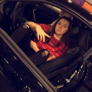 Meet your Posher, Grace